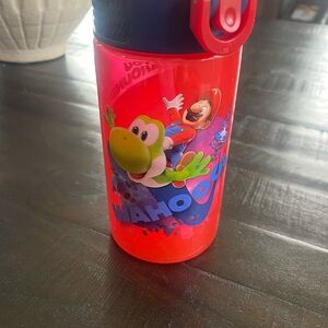 Super Mario Galaxy Kids Water Bottle - Red with Blue Lid locking straw cap